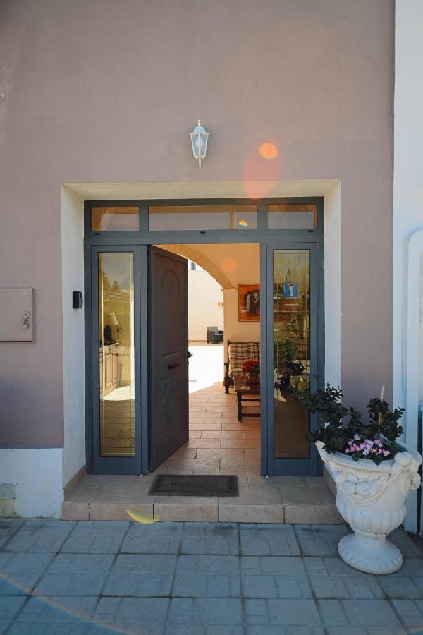 La Conigliera Villa Brindisi Exteriör bild