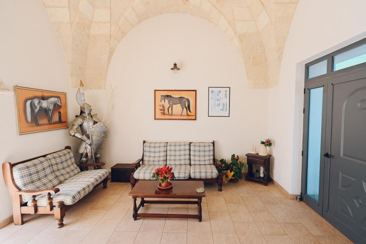 La Conigliera Villa Brindisi Exteriör bild